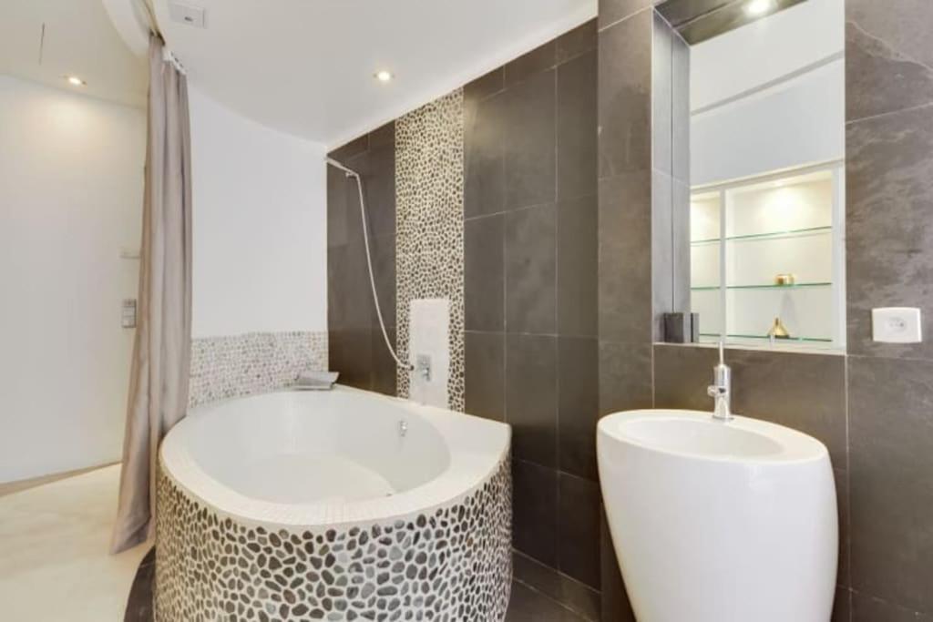 Magnifique Appartement Parisien - Marais Eksteriør bilde